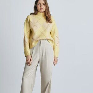 Everlane Felted mock neck chunky knit pastel yellow argyle 100% wool  sweater M